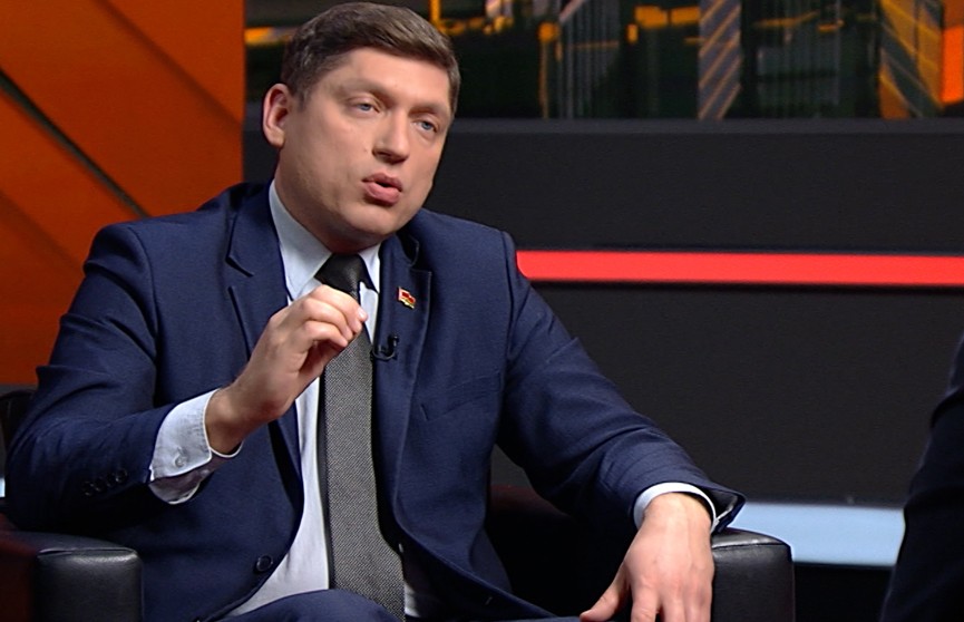 Что должно произойти, чтобы белорусы начали ценить мир, рассказал аналитик Авдонин