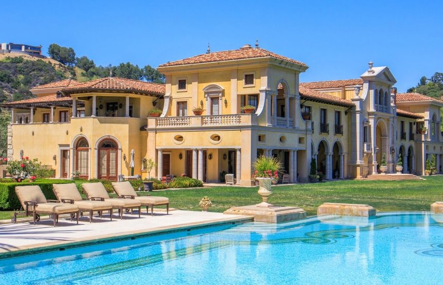 Особняк стоимостью $160 миллионов в Калифорнии стал самым дорогим домом, когда-либо выставленным на аукцион
