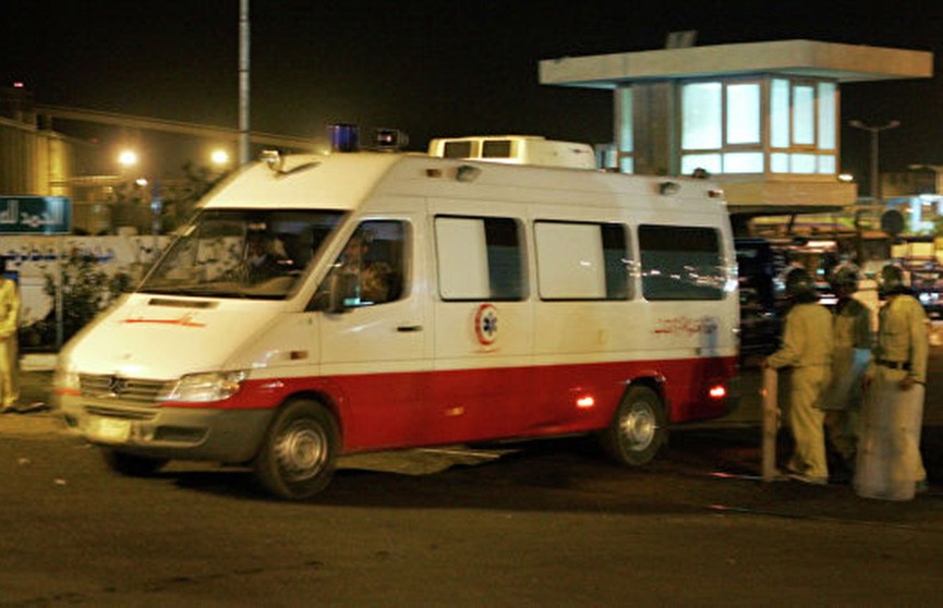 Авария с участием грузовика и маршрутки произошла в Египте