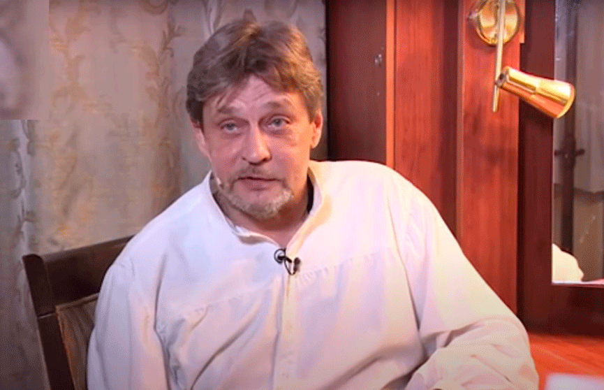Александр Домогаров уволился из Театра им. Моссовета, в котором служил почти 30 лет