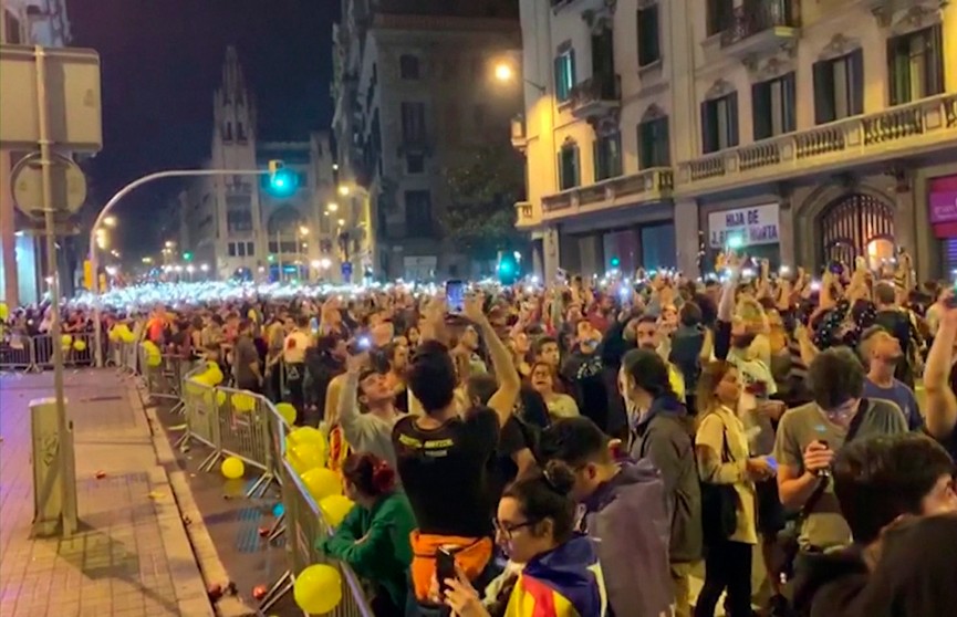 Протесты в Барселоне: аргументы, причины и последствия
