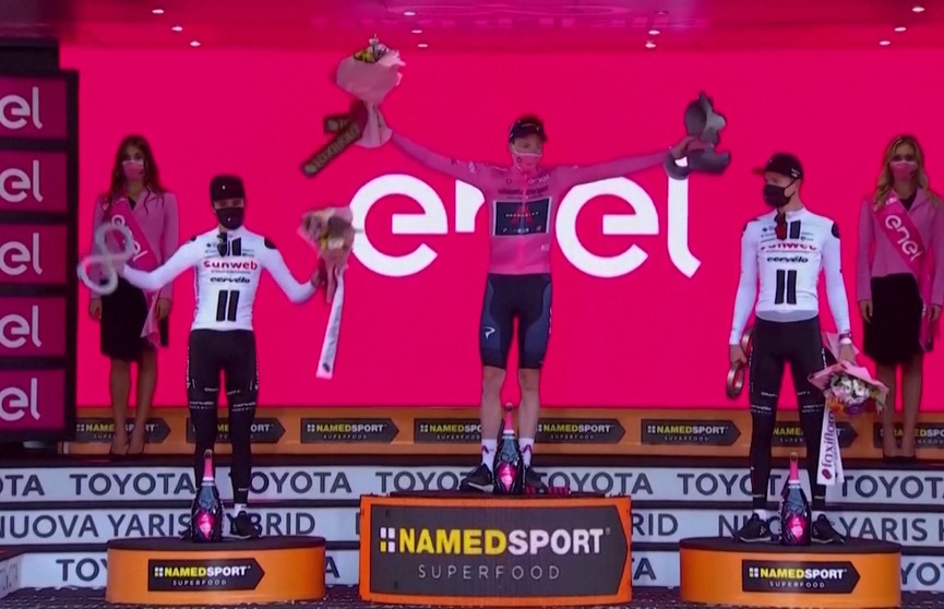 Британский велогонщик Тео Гейган Харт выиграл многодневку «Джиро д'Италия»