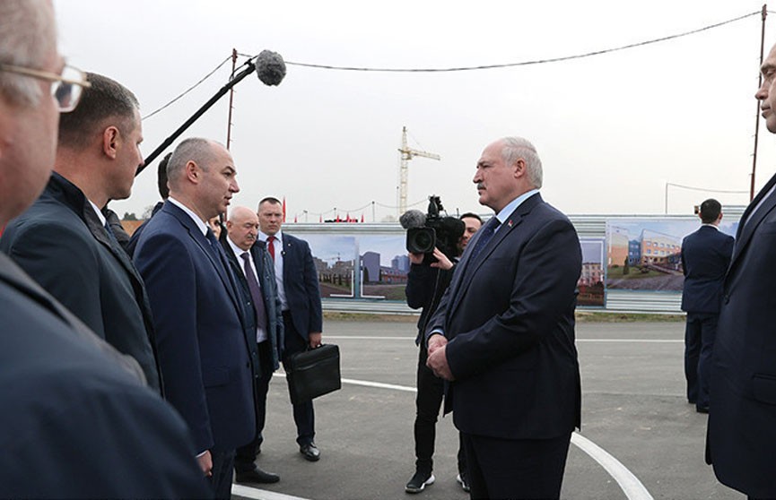 Александр Лукашенко: Мы погибнем, если не будем вкалывать