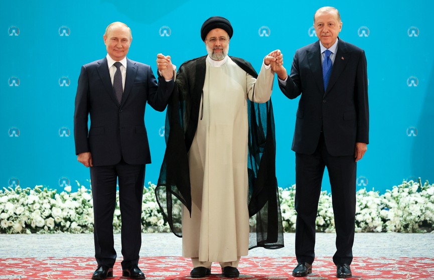 Глава МИД Германии раскритиковала Эрдогана за фото с Путиным и Раиси