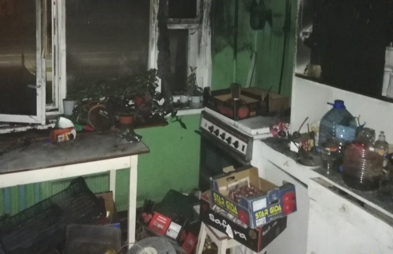 Пожар в Горках: из многоэтажки эвакуировано шесть человек