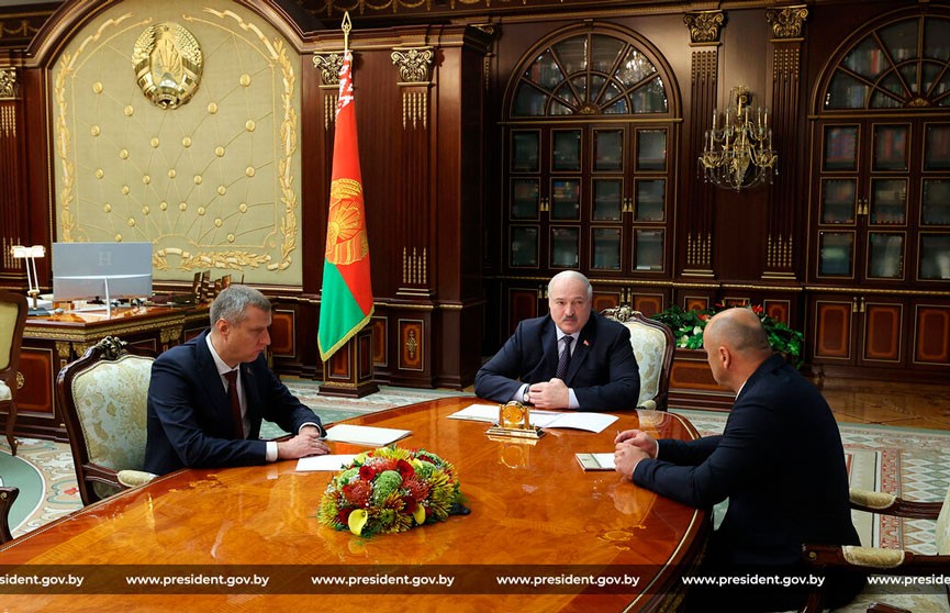 Александр Лукашенко провел встречу с новым послом Беларуси в Российской Федерации и главой Администрации