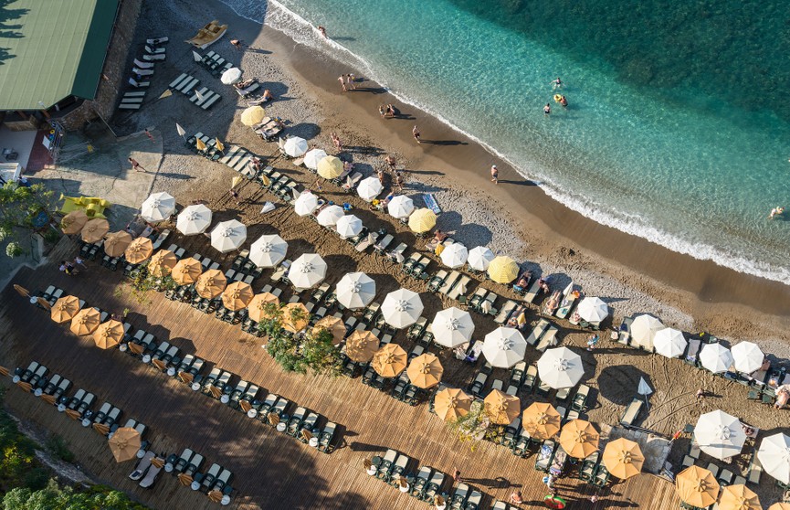 На турецких курортах резко увеличилось количество заражений коронавирусом