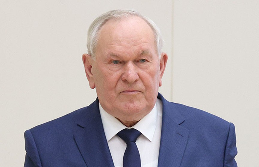 Председатель центрального совета ДОСААФ Беларуси Иван Дырман удостоен ордена Трудовой Славы