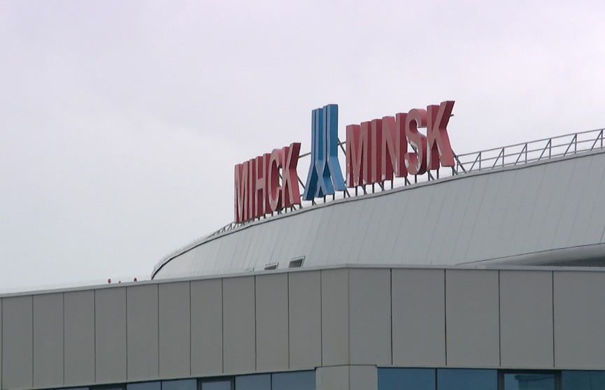 Самолет Ryanair вылетел из Национального аэропорта Минск в Вильнюс