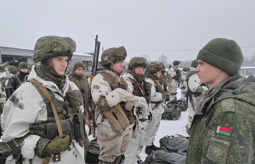 В Вооруженных Силах Беларуси продолжаются плановые занятия по боеготовности