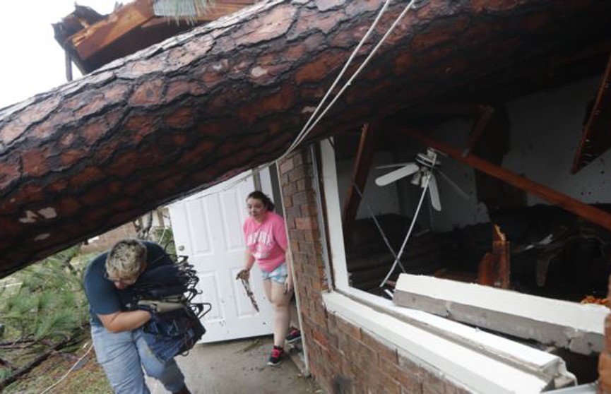 Последствия урагана «Майкл» в США: два человека погибли