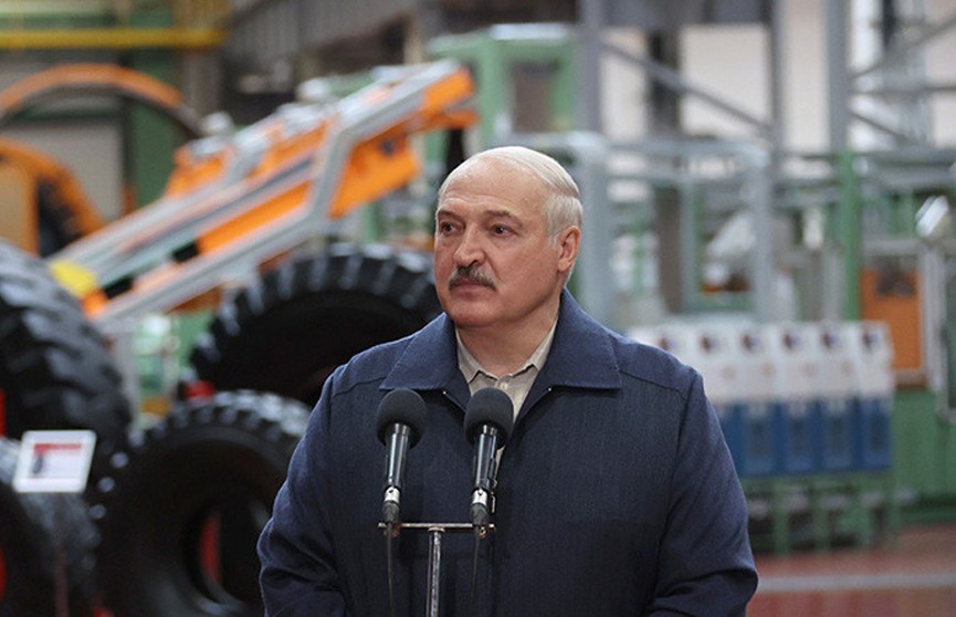Лукашенко высказался о видах Польши на Западную Украину: нам придется реагировать
