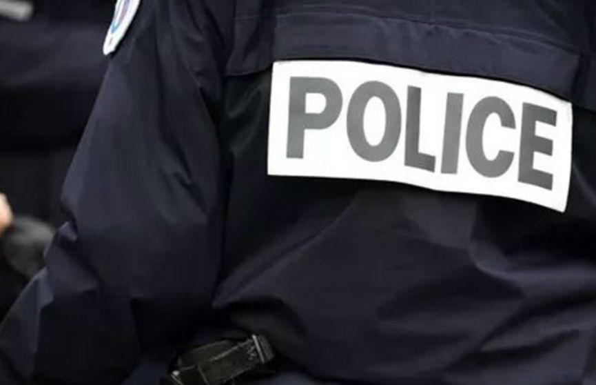 Второй теракт во Франции за день: вооруженный мужчина напал на полицейских в Авиньоне