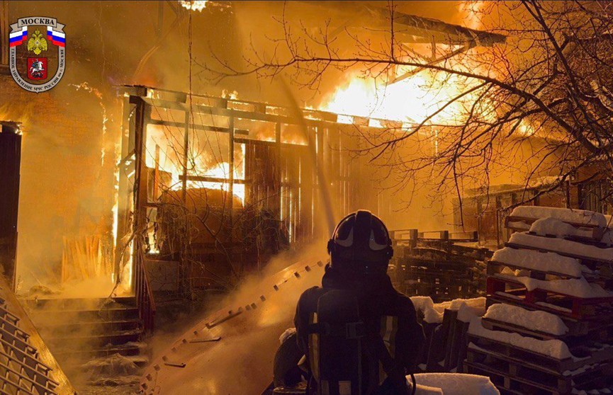 Количество жертв пожара на Комсомольской площади в Москве возросло до семи