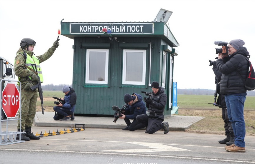 Иностранные журналисты посетили белорусско-украинскую границу