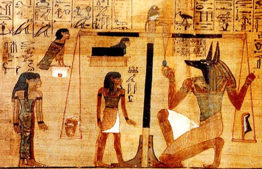 Древний египетский папирус ушёл с молотка в Монако