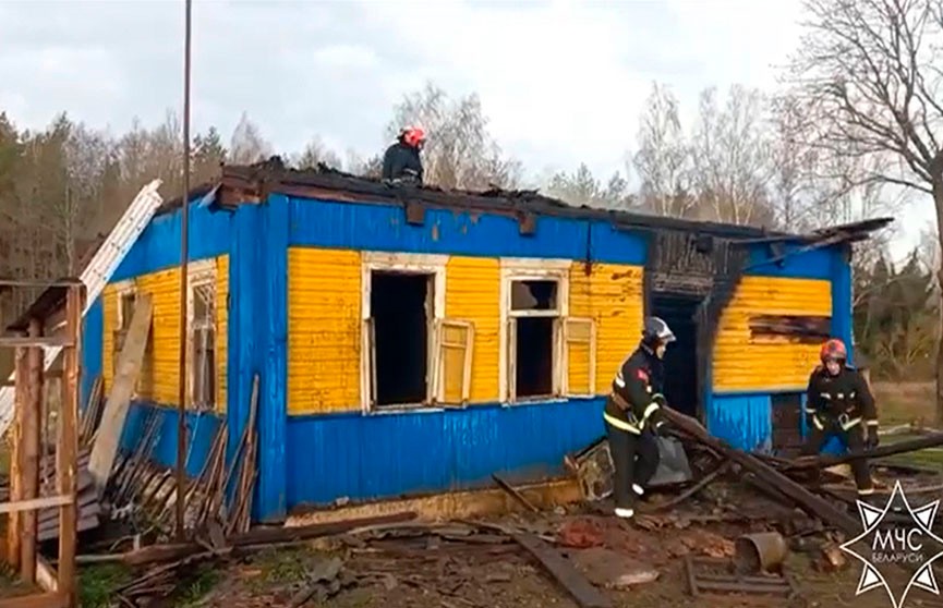 Три человека погибли на пожаре в Столбцовском районе