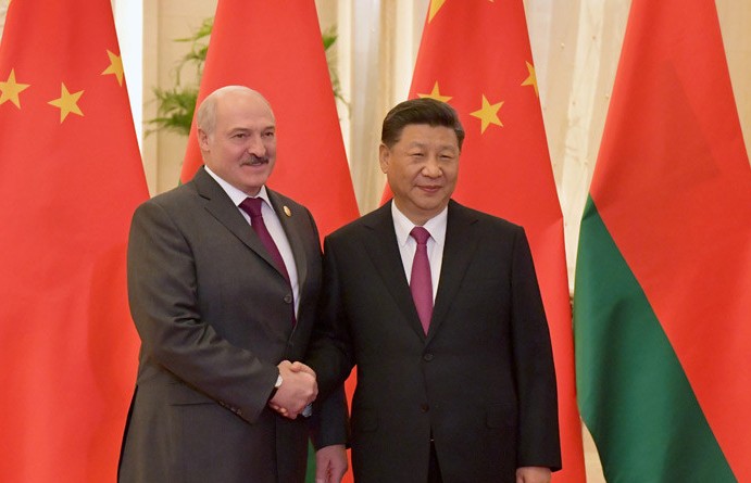 Лукашенко поздравил с днем рождения Си Цзиньпина