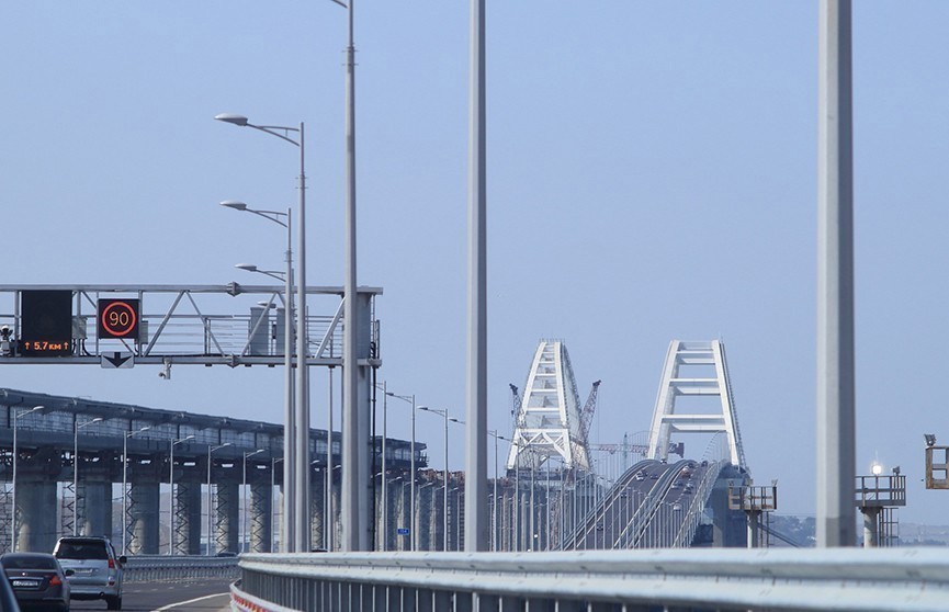По Крымскому мосту восстановлено движение автобусов