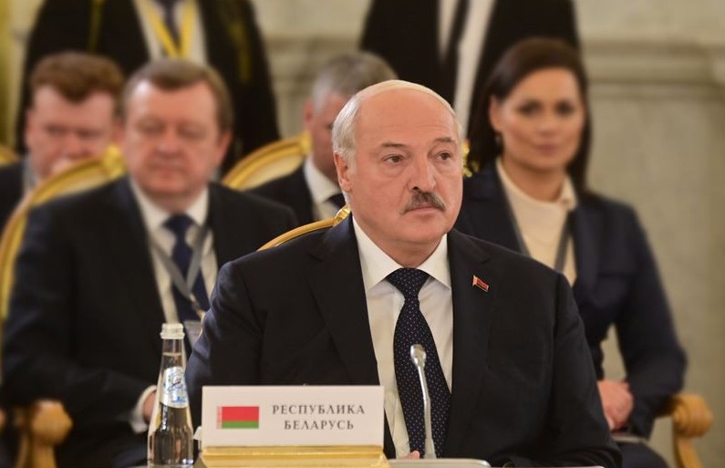 «И тогда будет ядерное оружие на всех». Лукашенко предложил Казахстану вступить в Союзное государство