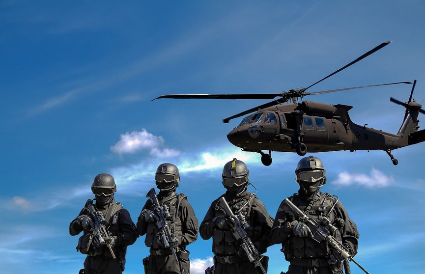 У границы с Венесуэлой исчез военный вертолет Гайаны
