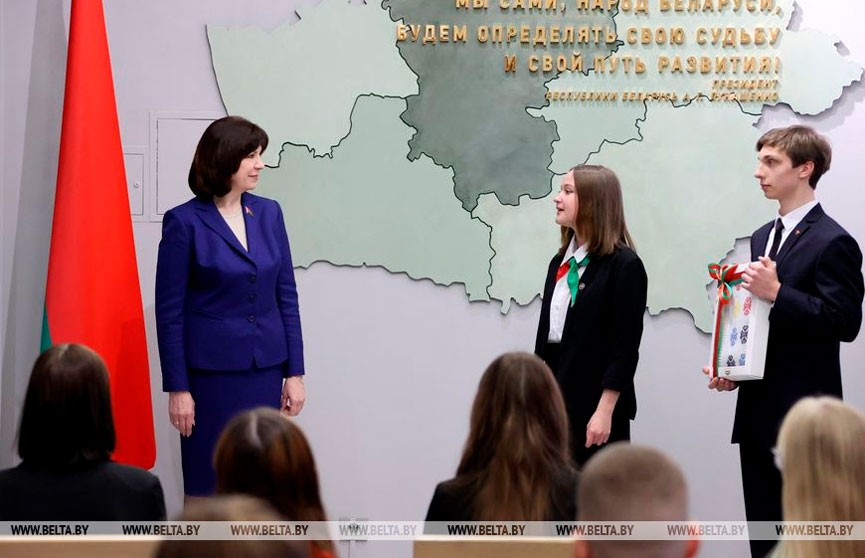 Наталья Кочанова: нет ни одной страны, где бы так заботились о подрастающем поколении, как в Беларуси