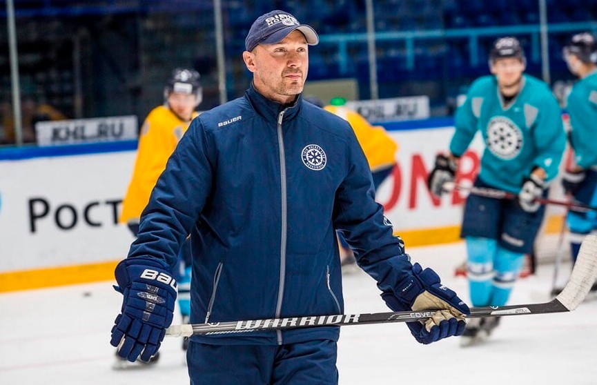 Новым главным тренером хоккейного клуба «Юность-Минск» стал Александр Макрицкий