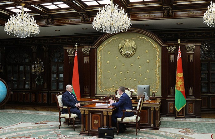 Лукашенко: Нельзя перенаселять Минск, иначе он скоро встанет, как Москва, в часы пик