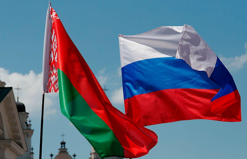 Из-за коронавируса мероприятия ко Дню единения народов Беларуси и России отменены