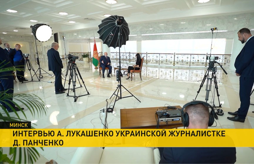 В экспертном сообществе комментируют интервью Президента украинской журналистке Диане Панченко