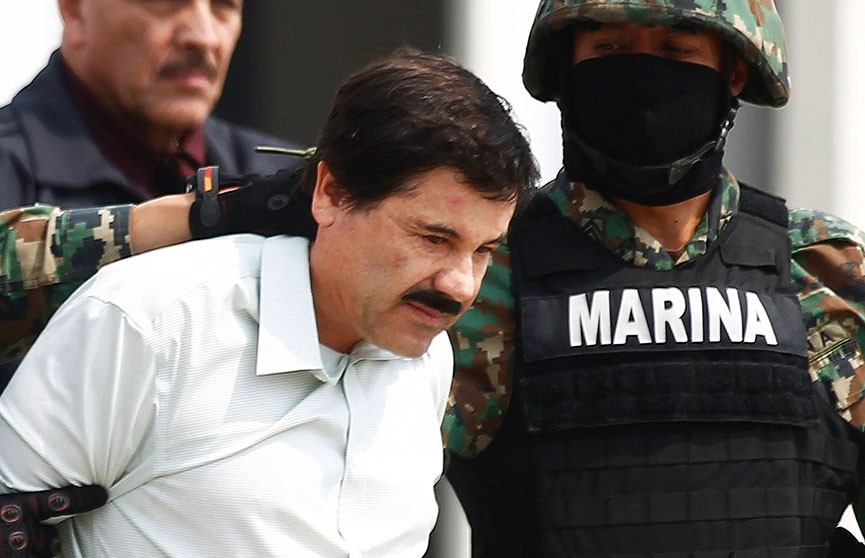Наркобарона Эль Чапо приговорили к пожизненному сроку в США