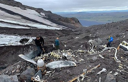 В Исландии обнаружили самолет, который врезался в ледник 76 лет назад