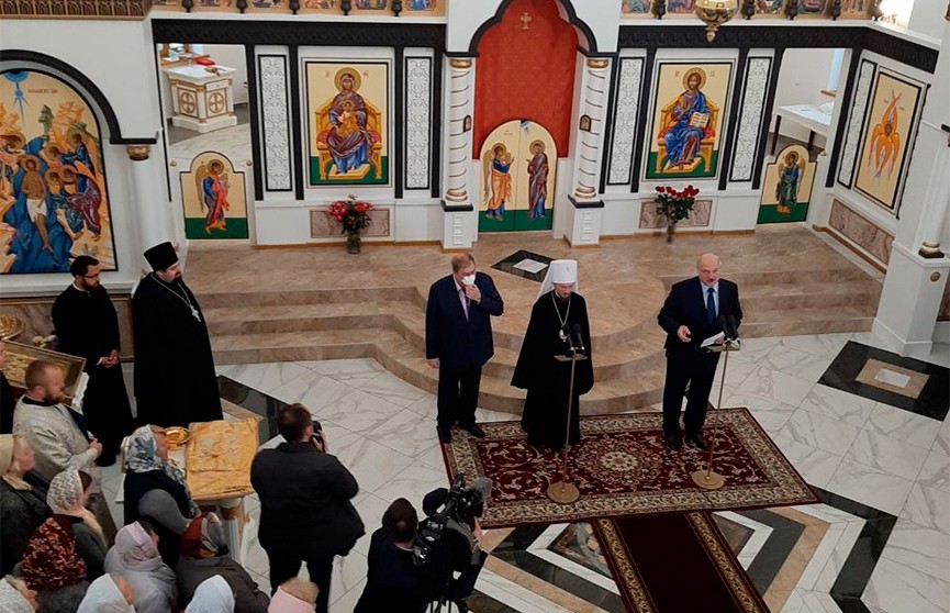 Лукашенко посетил новый храм в честь святого пророка Иоанна Предтечи