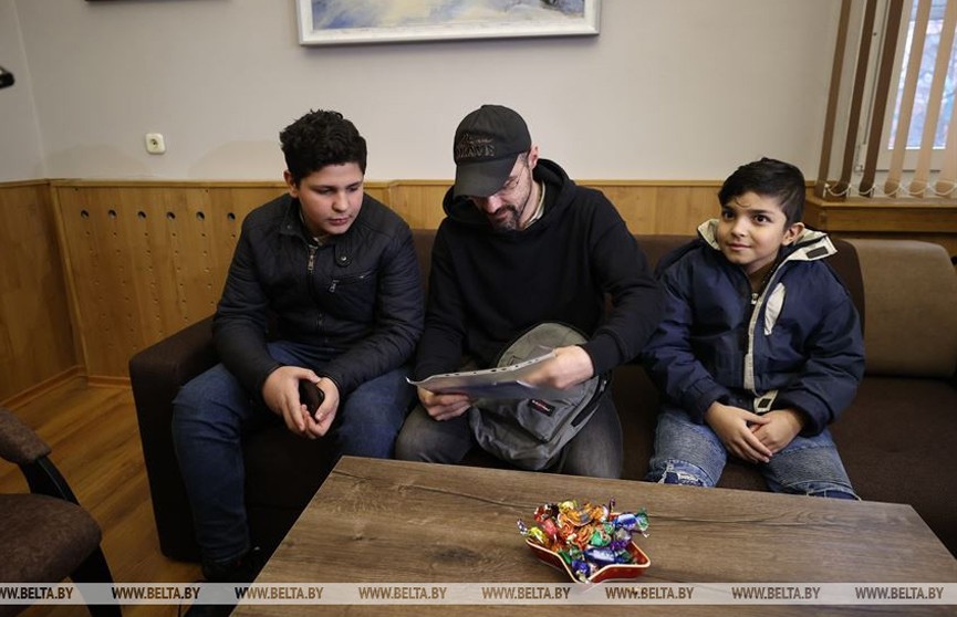 Беларусь помогла воссоединить семью ливанско-сирийских беженцев