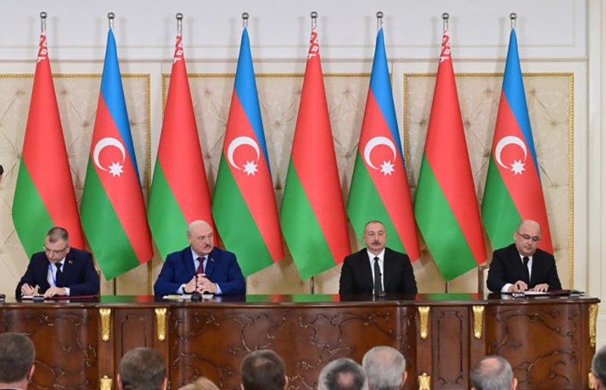 А. Лукашенко: Беларусь сделает все, чтобы на Украине был мир