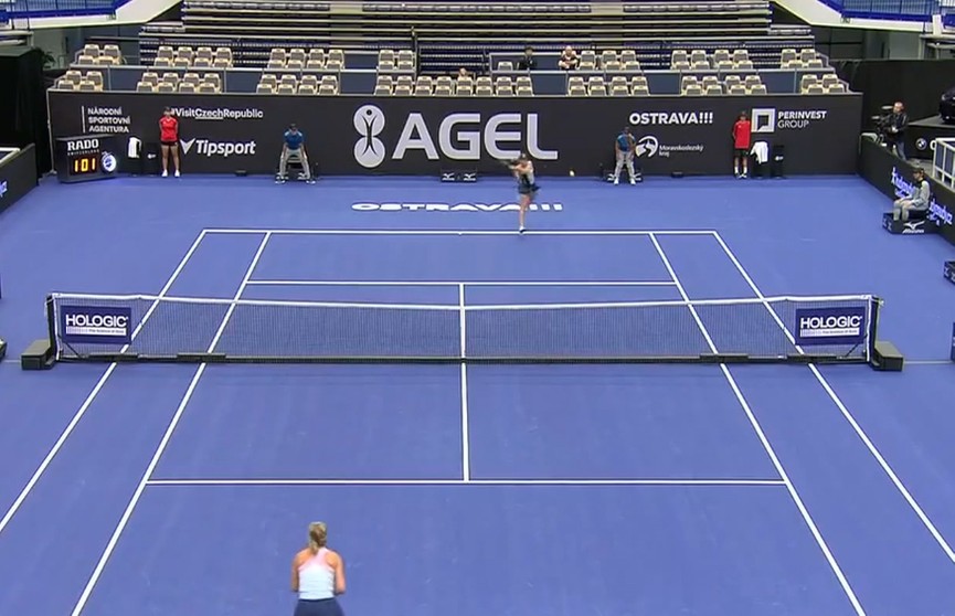 Виктория Азаренко проиграла на старте теннисного турнира в Остраве