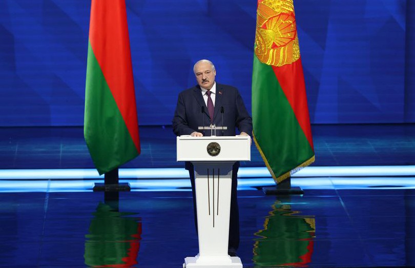 Лукашенко рассказал о цели возвращения в Беларусь ядерного оружия