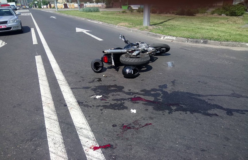 МАЗ сбил мотоциклиста в Полоцке