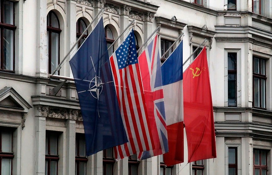 Столтенберг ждет от саммита НАТО 9-11 июля решения по коллективной обороне