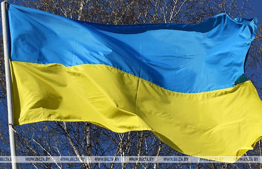 Телеканал ТСН: прогремели взрывы в трех регионах Украины