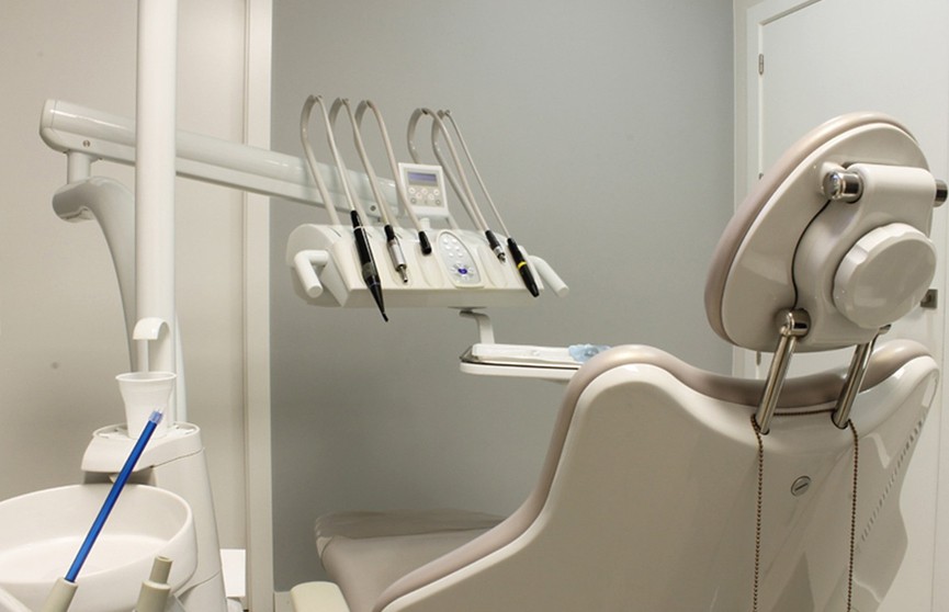Минздрав Беларуси обновил тарифы на стоматологические услуги