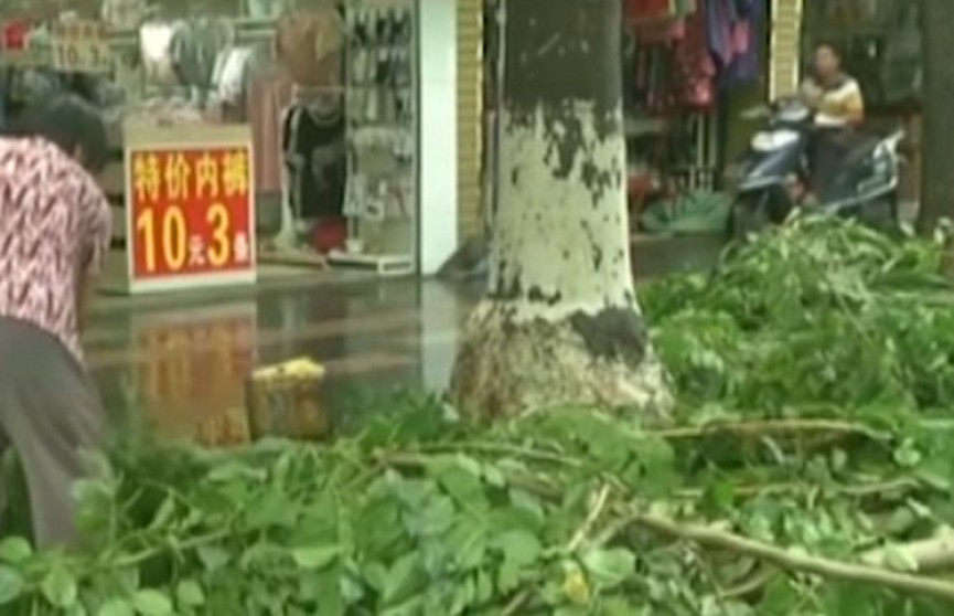 ​Очередной мощный тайфун обрушился на Китай