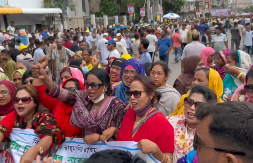 В Бангладеш люди протестуют из-за рекордно подорожавшего топлива