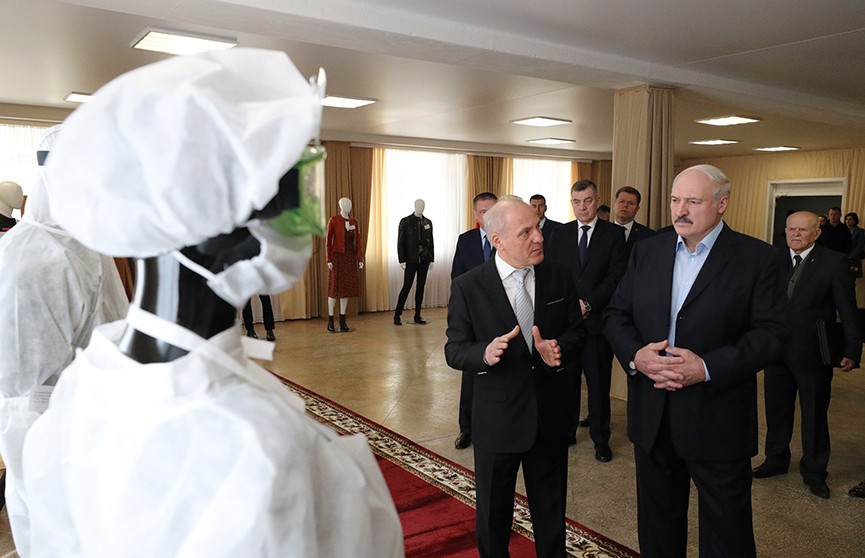 Лукашенко: «Вы не представляете, что такое одному идти против всего мира». Итоги поездки Президента в Бобруйск