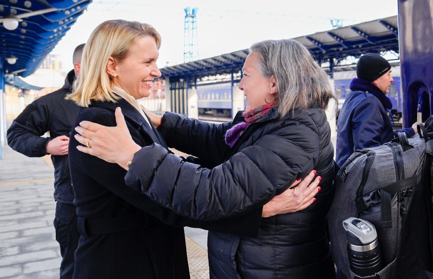 Заместитель госсекретаря США по политическим вопросам Виктория Нуланд прибыла в Киев