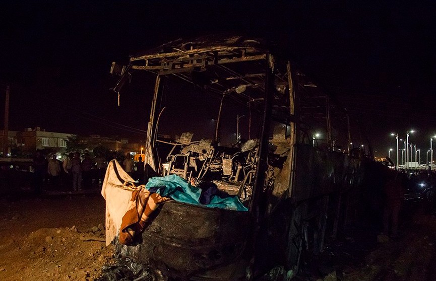 В Иране бензовоз протаранил пассажирский автобус: 21 жертва