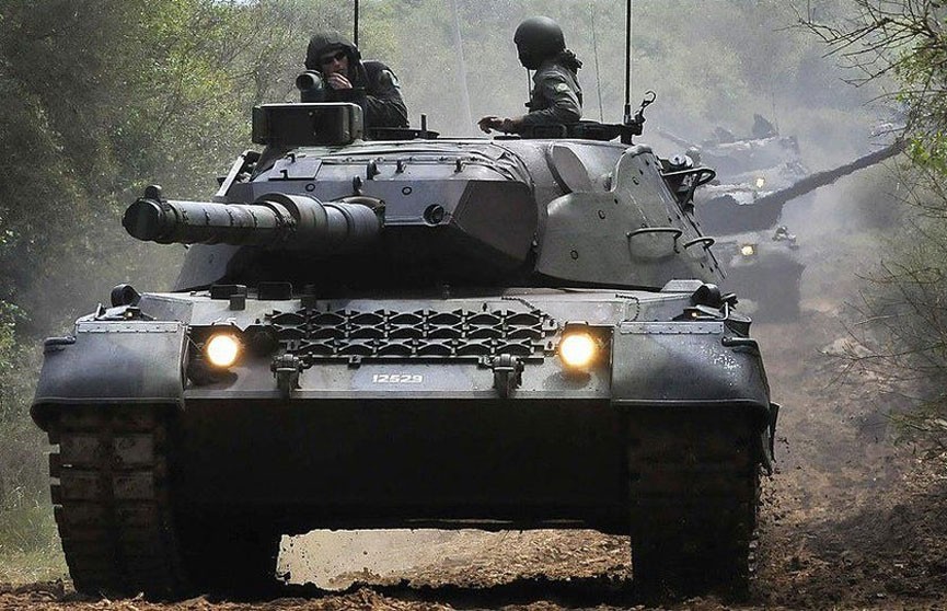Немецкий оружейный концерн решил закупить в Швейцарии 100 «леопардов» для ВСУ