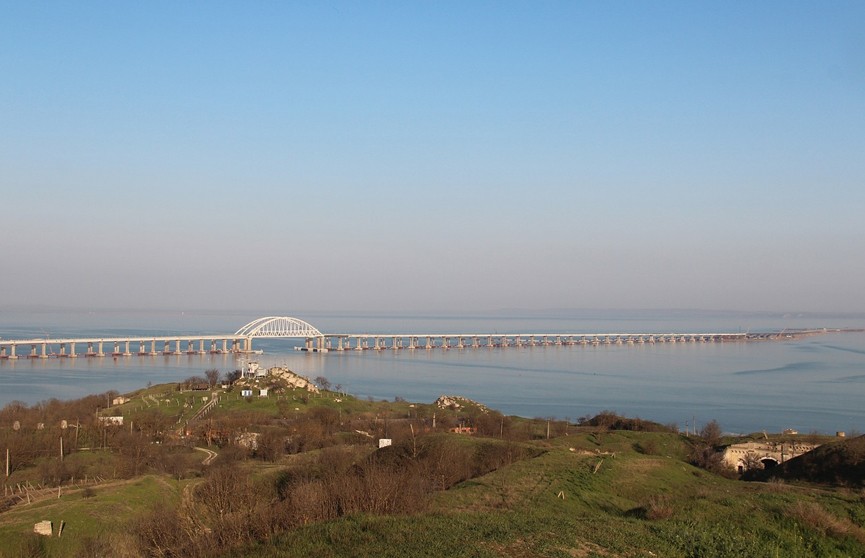Джордж Сорос: после Каховской ГЭС нужно уничтожить Крымский мост