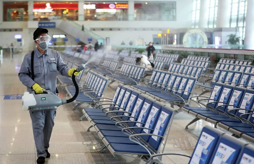 Бангкок ввел меры против распространения коронавируса на транспорте