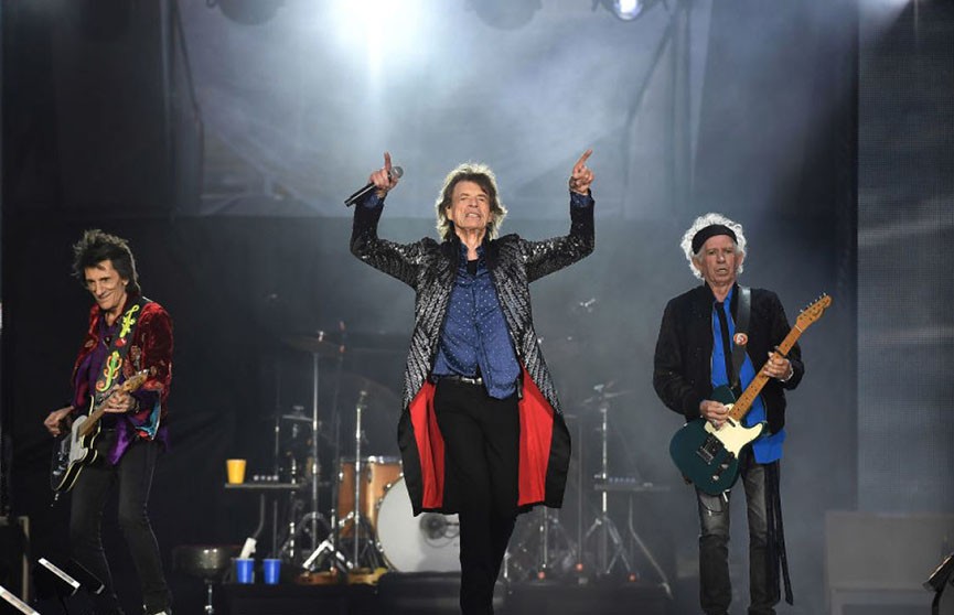 Rolling Stones отложили концерты в США и Канаде из-за проблем со здоровьем у Мика Джагера